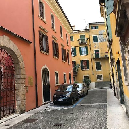 Verona'S Central Apartment Behind The Arena Exterior foto
